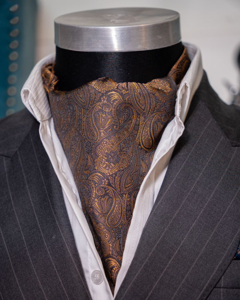 Bronze Regal - Image 2